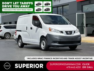 Used 2015 Nissan NV200 SV image 1