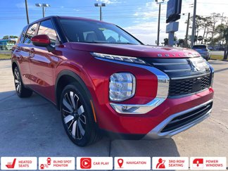 New 2025 Mitsubishi Outlander SE image 1