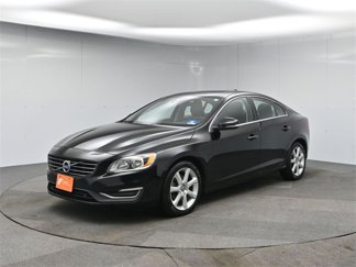 Used 2016 Volvo S60 T5 Premier image 1