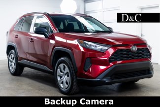 Used 2020 Toyota RAV4 LE image 1