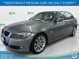 Used 2011 BMW 328i xDrive Sedan image 1
