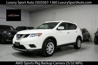 Used 2016 Nissan Rogue S w/ Appearance Package image 1