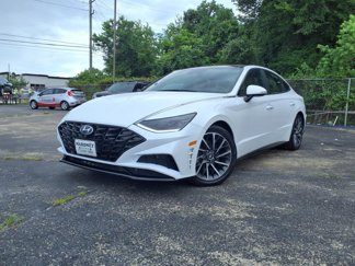 Used 2020 Hyundai Sonata Limited w/ Cargo Package image 1