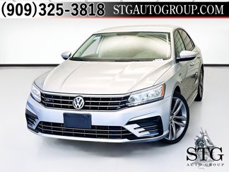 Used 2018 Volkswagen Passat 2.0T R-Line image 1
