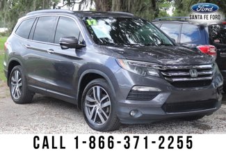 Used 2017 Honda Pilot Touring image 1