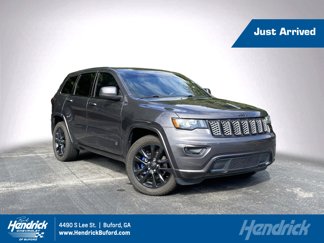 Used 2017 Jeep Grand Cherokee Altitude image 1