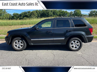 Used 2010 Jeep Grand Cherokee Laredo w/ Sun/Sound Group image 1