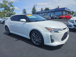 Used 2015 Scion tC image 1