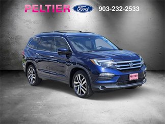 Used 2017 Honda Pilot Touring image 1