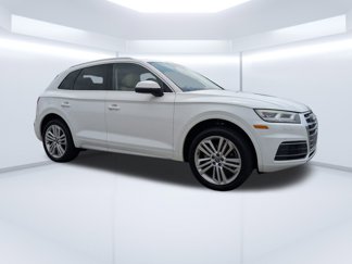 Used 2018 Audi Q5 2.0T Premium Plus w/ Premium Plus Package image 1
