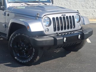 Used 2015 Jeep Wrangler Unlimited Sahara video 2