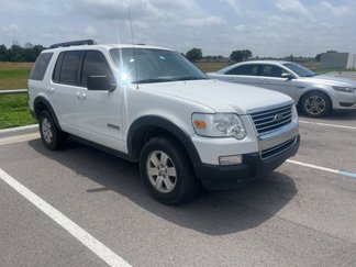 Used 2007 Ford Explorer XLT image 1