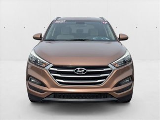 Used 2017 Hyundai Tucson SE video 2
