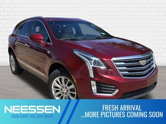 Used 2018 Cadillac XT5 FWD image 1