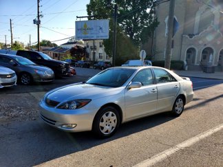 Used 2002 Toyota Camry LE image 1