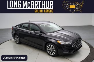 Certified 2020 Ford Fusion SE image 1