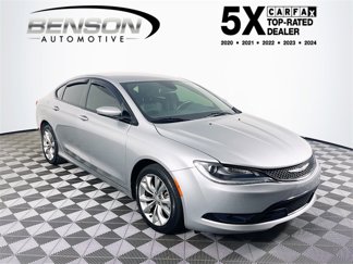 Used 2015 Chrysler 200 S w/ Comfort Group image 1