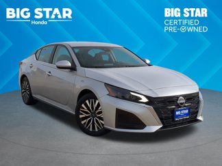 Used 2023 Nissan Altima 2.5 SV image 1