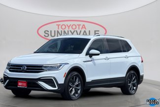 Used 2022 Volkswagen Tiguan SE image 1