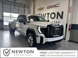 New 2025 GMC Sierra 3500 Denali Ultimate image 1
