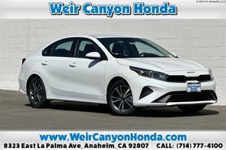 Used 2022 Kia Forte LXS image 1
