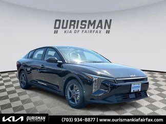 New 2025 Kia K4 LXS image 1