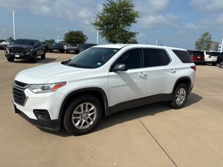 Used 2021 Chevrolet Traverse LS image 1