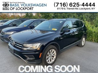 Used 2018 Volkswagen Tiguan SE w/ Panoramic Sunroof Package image 1