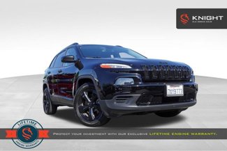 Used 2017 Jeep Cherokee Altitude image 1