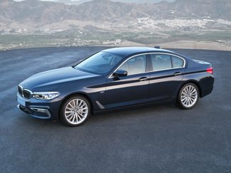 Used 2019 BMW 530i w/ Convenience Package image 1