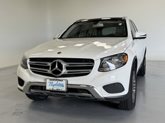 Used 2019 Mercedes-Benz GLC 300 4MATIC w/ Parking Assistance Package image 1