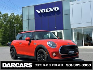 Used 2019 MINI Cooper 2-Door Hardtop image 1