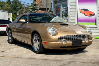 Used 2005 Ford Thunderbird Deluxe image 1