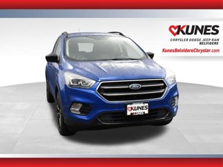 Used 2019 Ford Escape SE image 1