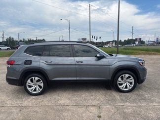 Used 2021 Volkswagen Atlas SE w/ Towing Package image 1