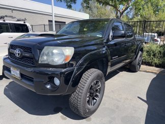 Used 2011 Toyota Tacoma PreRunner image 1