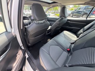 Used 2023 Toyota Camry SE image 1