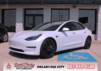 Used 2021 Tesla Model 3 Standard Range Plus image 1