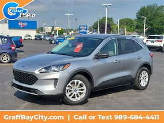Used 2022 Ford Escape SE w/ Cold Weather Package image 1