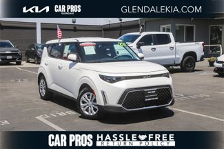Certified 2023 Kia Soul LX image 1