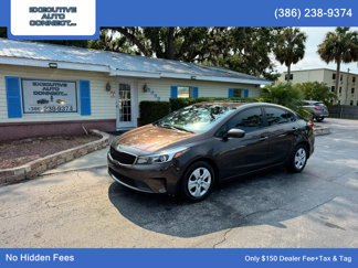 Used 2017 Kia Forte LX image 1