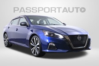 Certified 2021 Nissan Altima 2.5 SR image 1