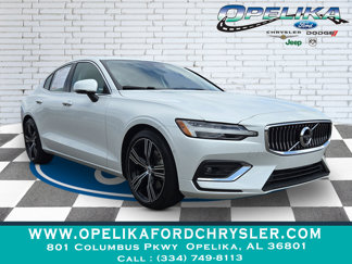 Used 2022 Volvo S60 B5 Inscription w/ Advanced Package image 1