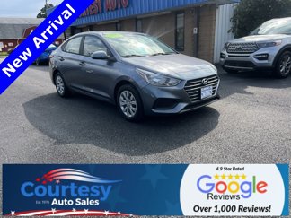 Used 2020 Hyundai Accent SE image 1