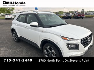 Used 2022 Hyundai Venue SEL image 1