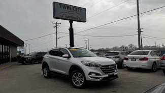 Used 2016 Hyundai Tucson SE w/ Option Group 02 image 1