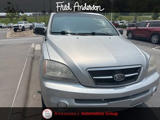 Used 2005 Kia Sorento LX image 1