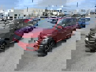 Used 2021 Volkswagen Tiguan SE w/ Panoramic Sunroof Package image 1