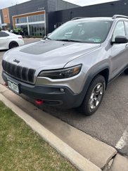 Used 2019 Jeep Cherokee Trailhawk w/ Cold Weather Group image 1