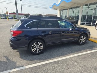 Used 2018 Subaru Outback 3.6R Limited image 1